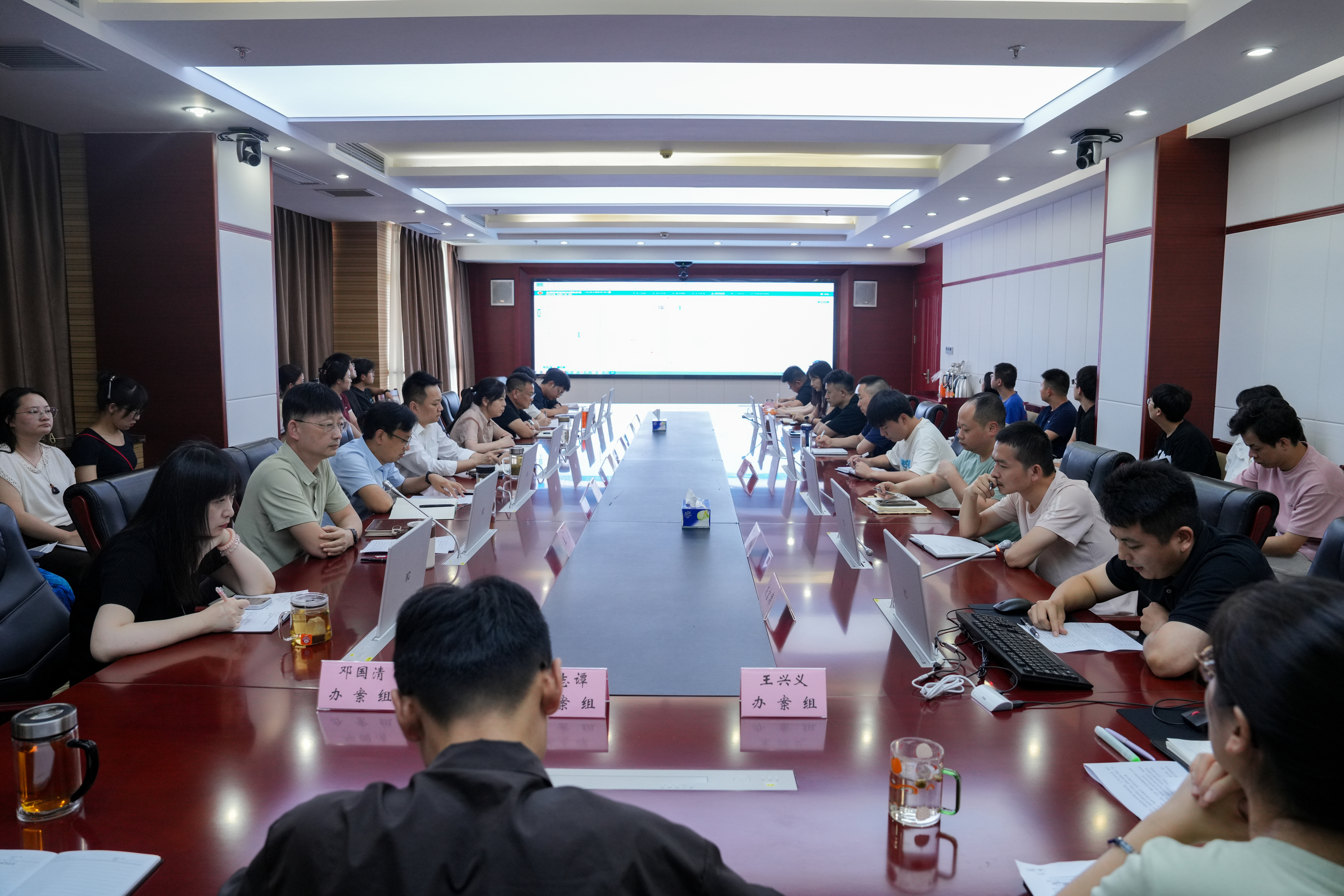 当检察办案遇上AI“智能搭档” ——智能辅助办案系统实战应用暨“以党的创新理论说办案、讲工作”